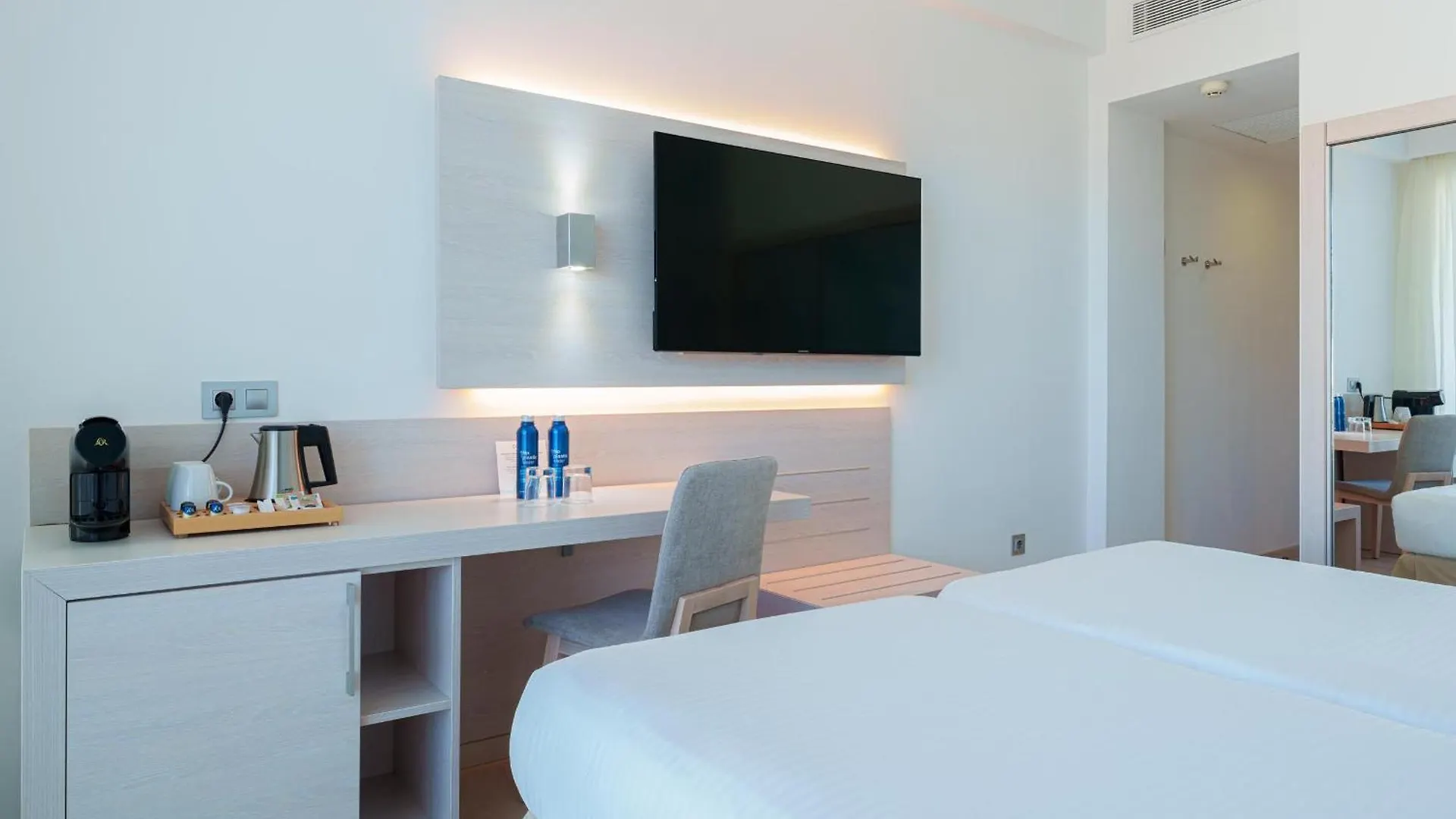 ****  Ferrer Concord Hotel & Spa (Adults Only) Can Picafort  Spanien