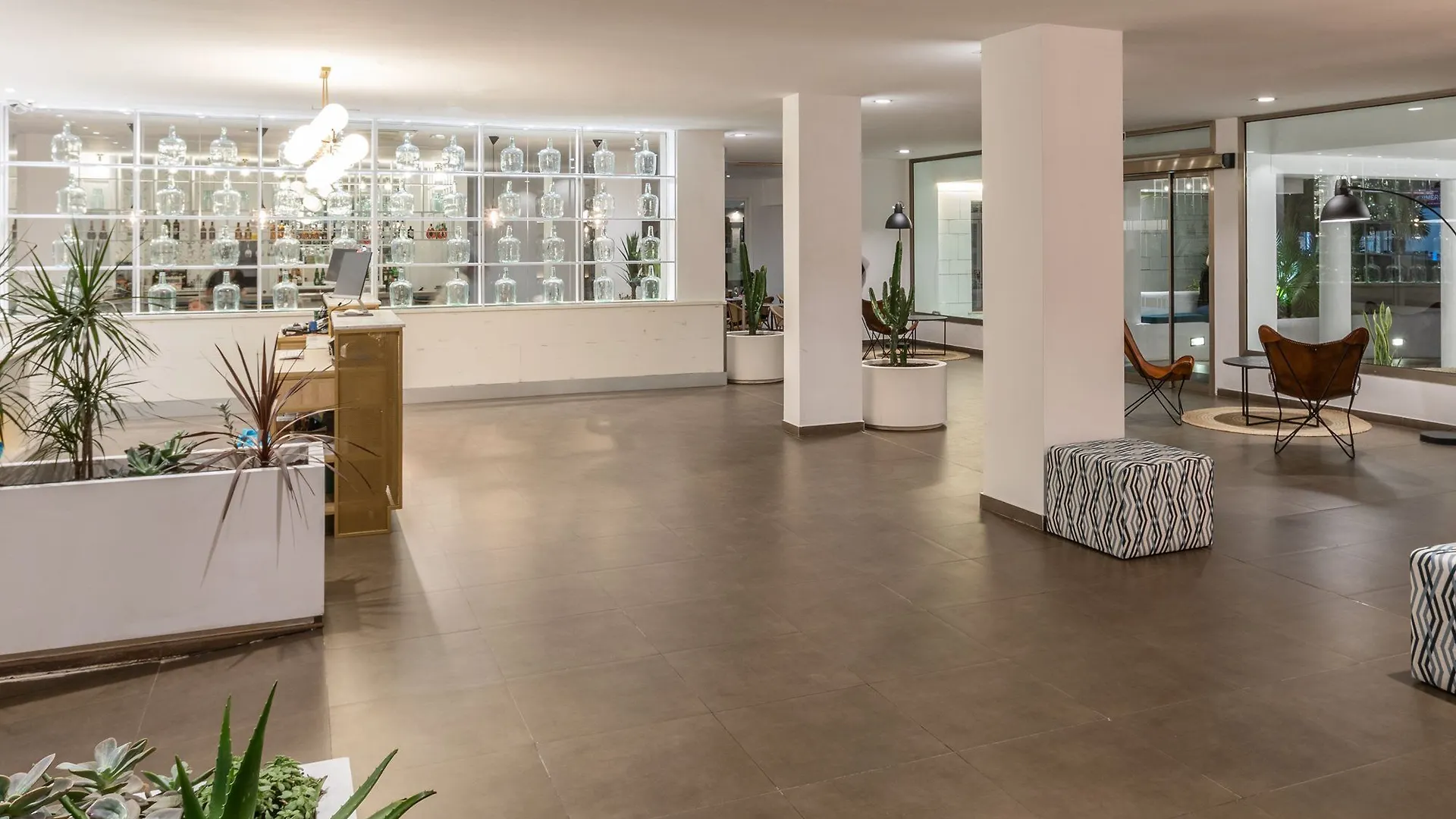 Ferrer Concord Hotel & Spa (Adults Only) Can Picafort  4*, Can Picafort (Mallorca) İspanya